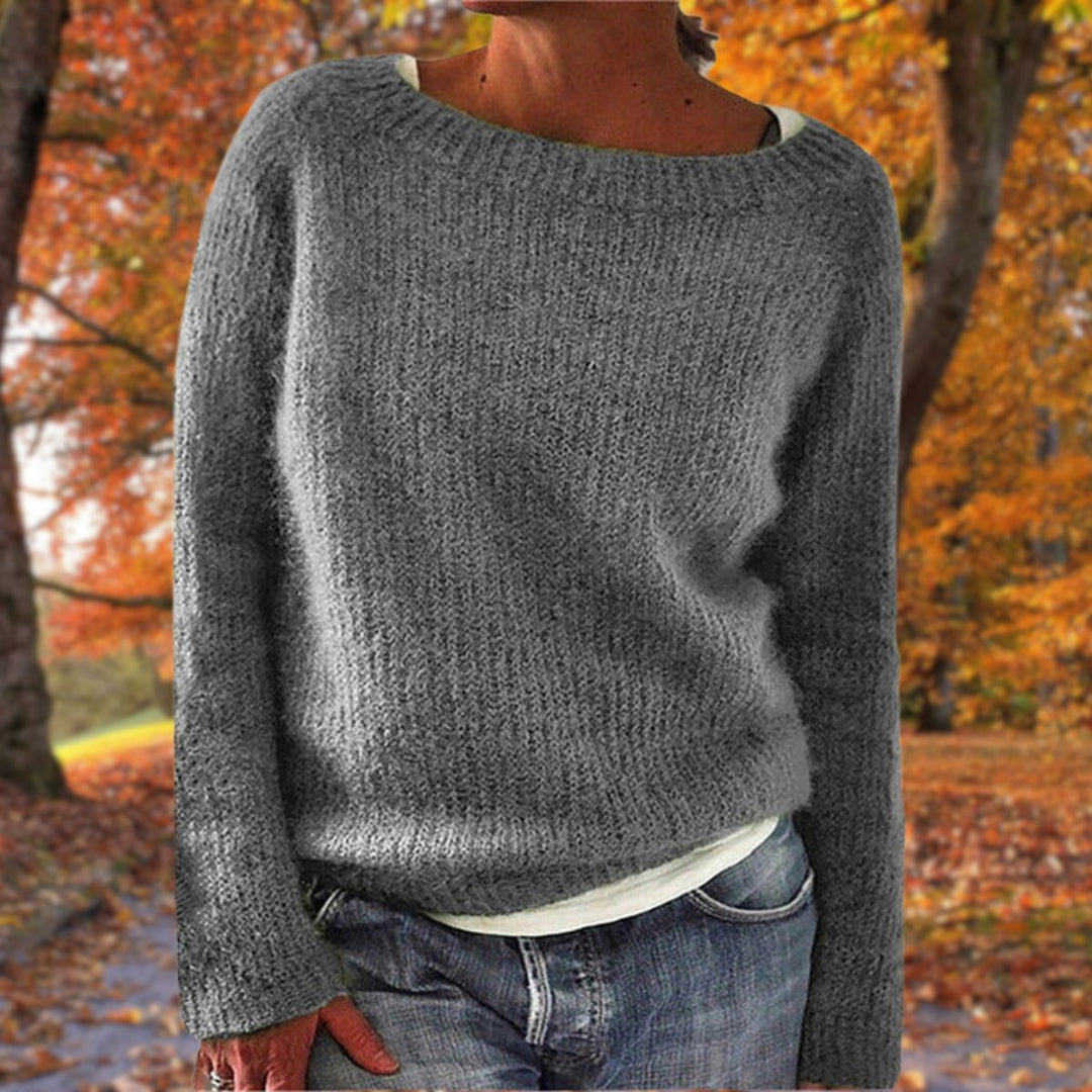 Giulietta - Classic and Elegant Sweater for a Sophisticated Look