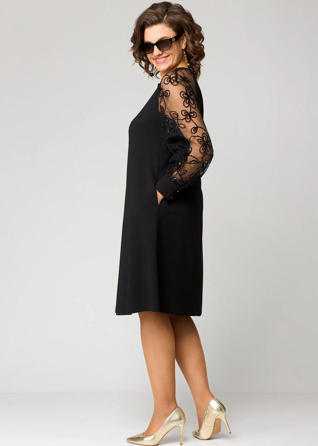 Edris - Elegant Lace Dress