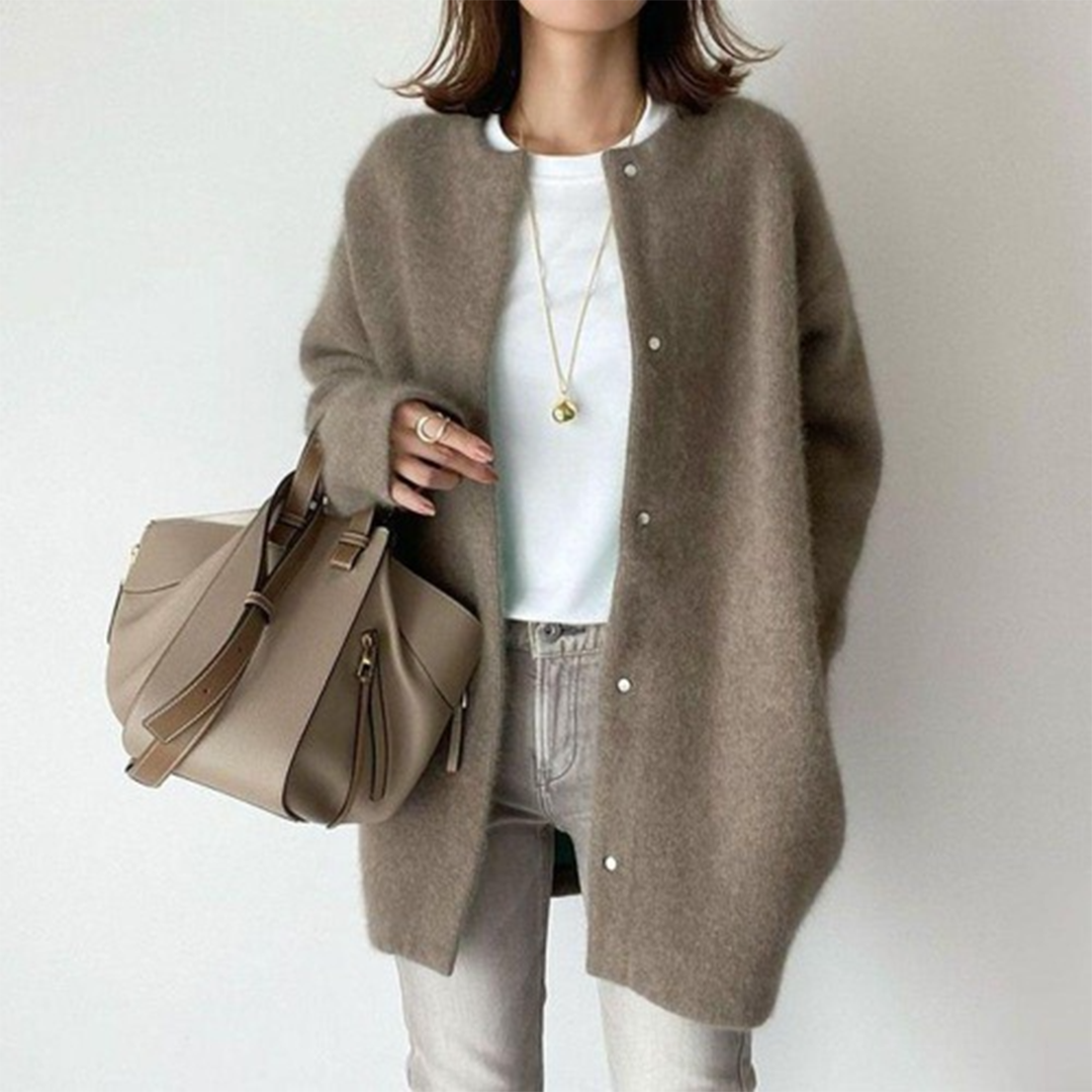 CHLOE - ELEGANT CASHMERE CARDIGAN