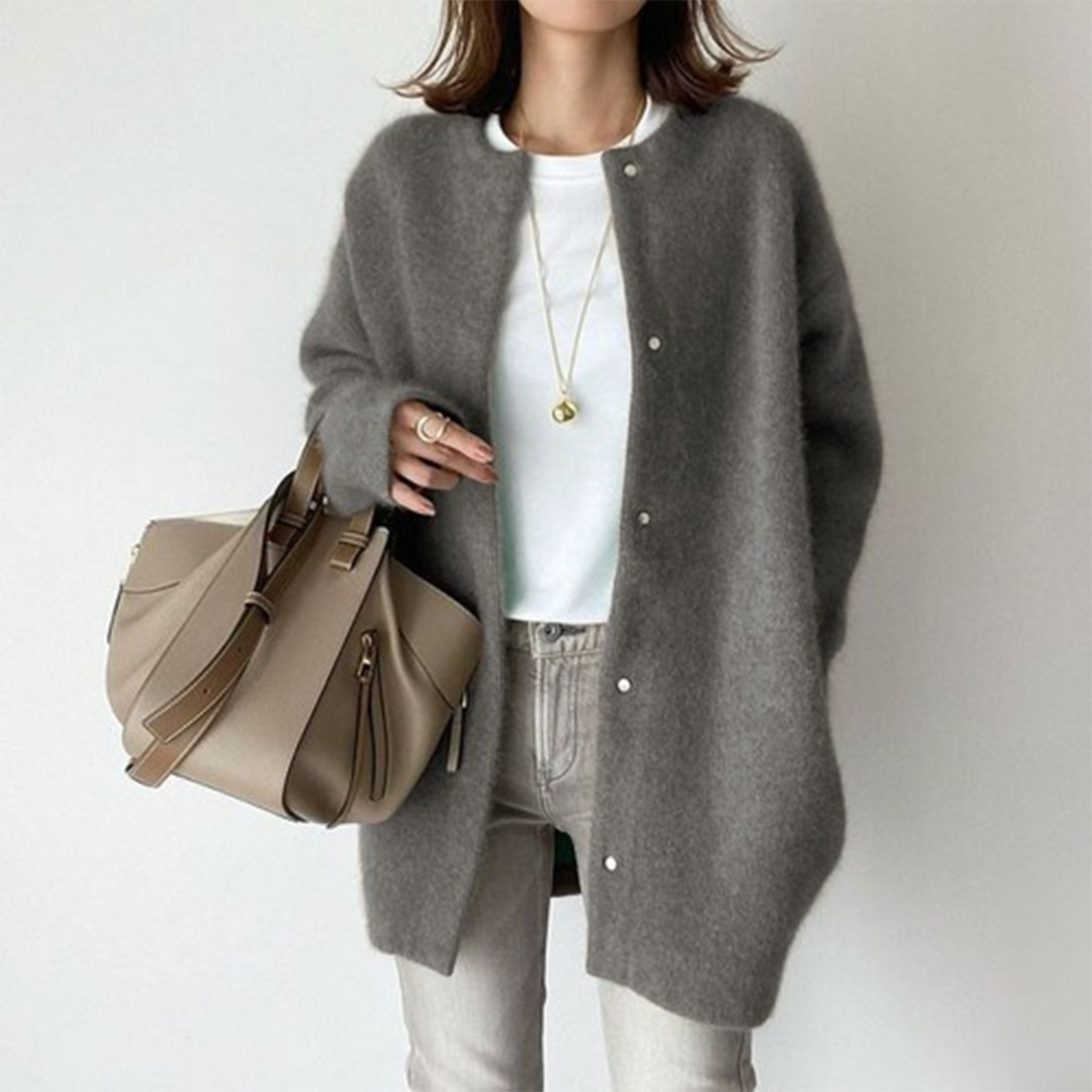 CHLOE - ELEGANT CASHMERE CARDIGAN