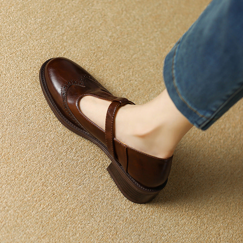 ZOEY- CLASSY AND COMFORTABLE SHOES